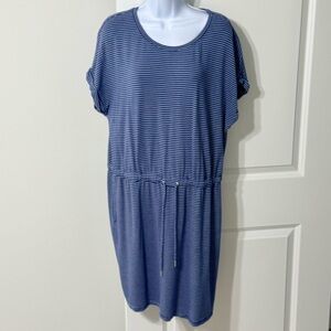 Hilary Bradley Short Sleeve Dress With Cinch Waist And Pockets. Blue W/ Stripes